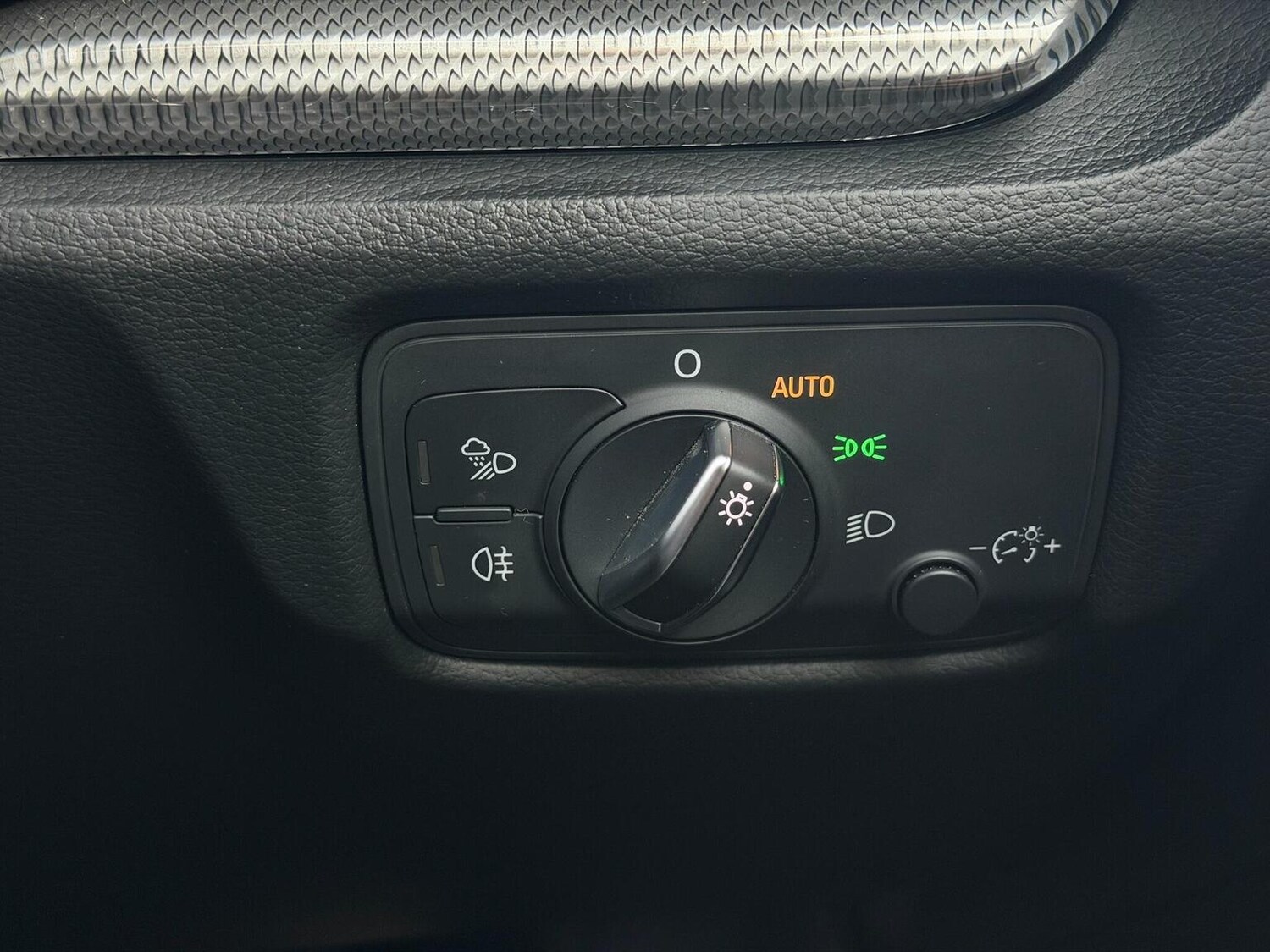 Used Audi RS3 2018 for sale - 77884403: Photo 40