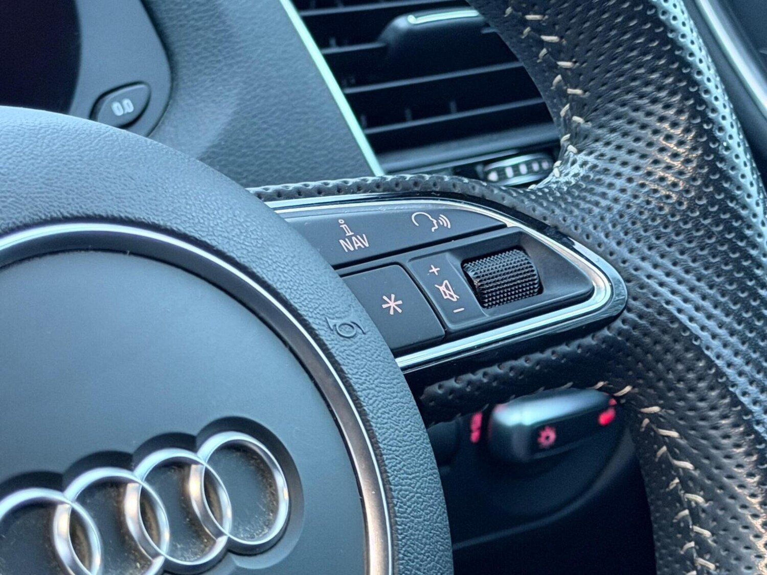 Used Audi Q3 2017 for sale - 78121581: Photo 34