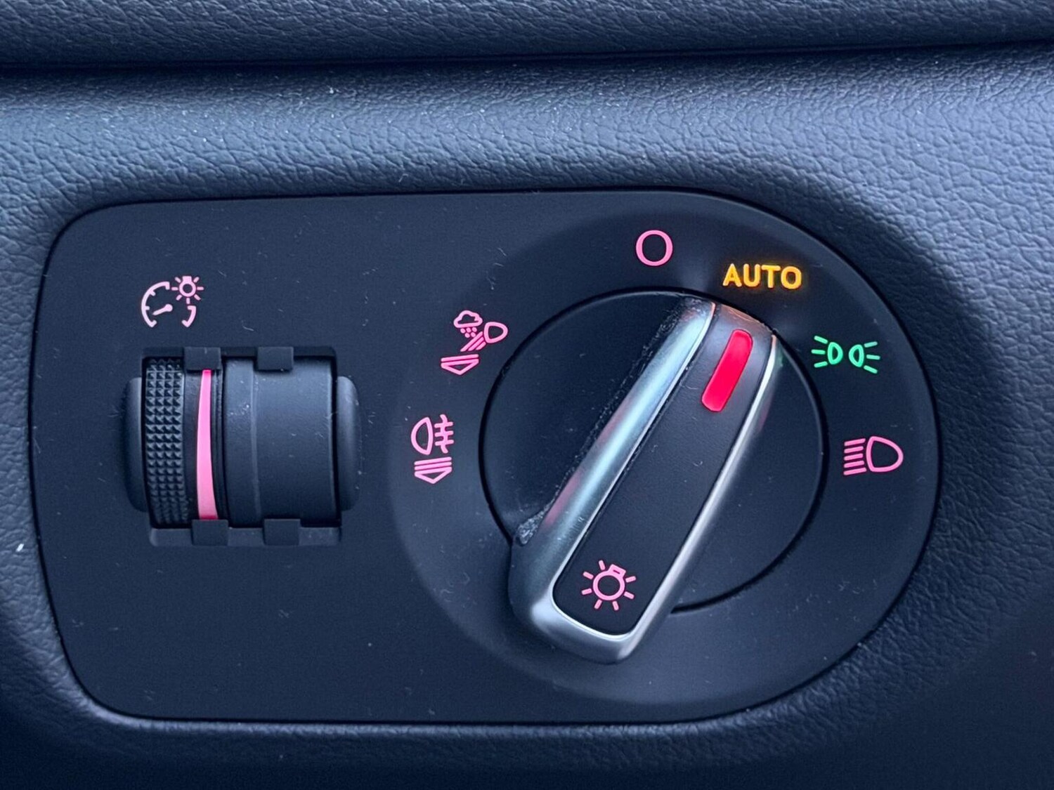 Used Audi Q3 2017 for sale - 78121581: Photo 36