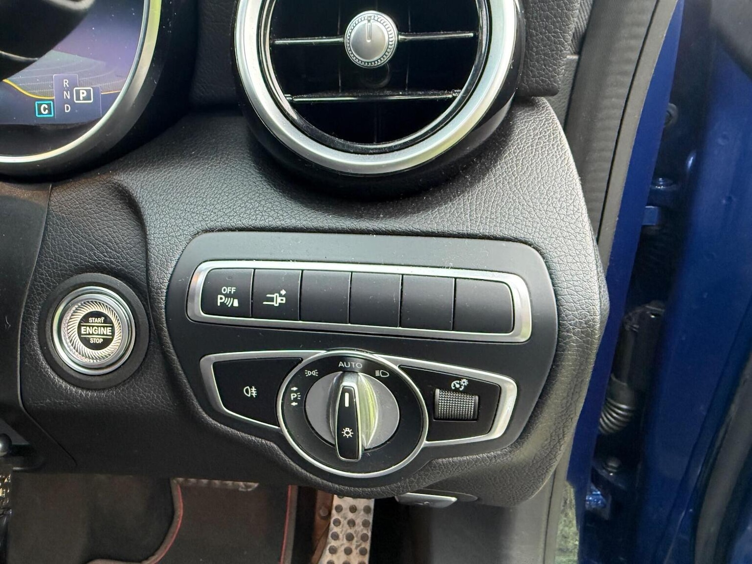 Used Mercedes-Benz C Class 2019 for sale - 77884411: Photo 25