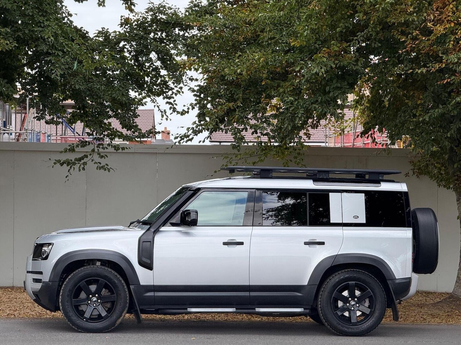 Used Land Rover Defender 2020 for sale - 77884430: Photo 18