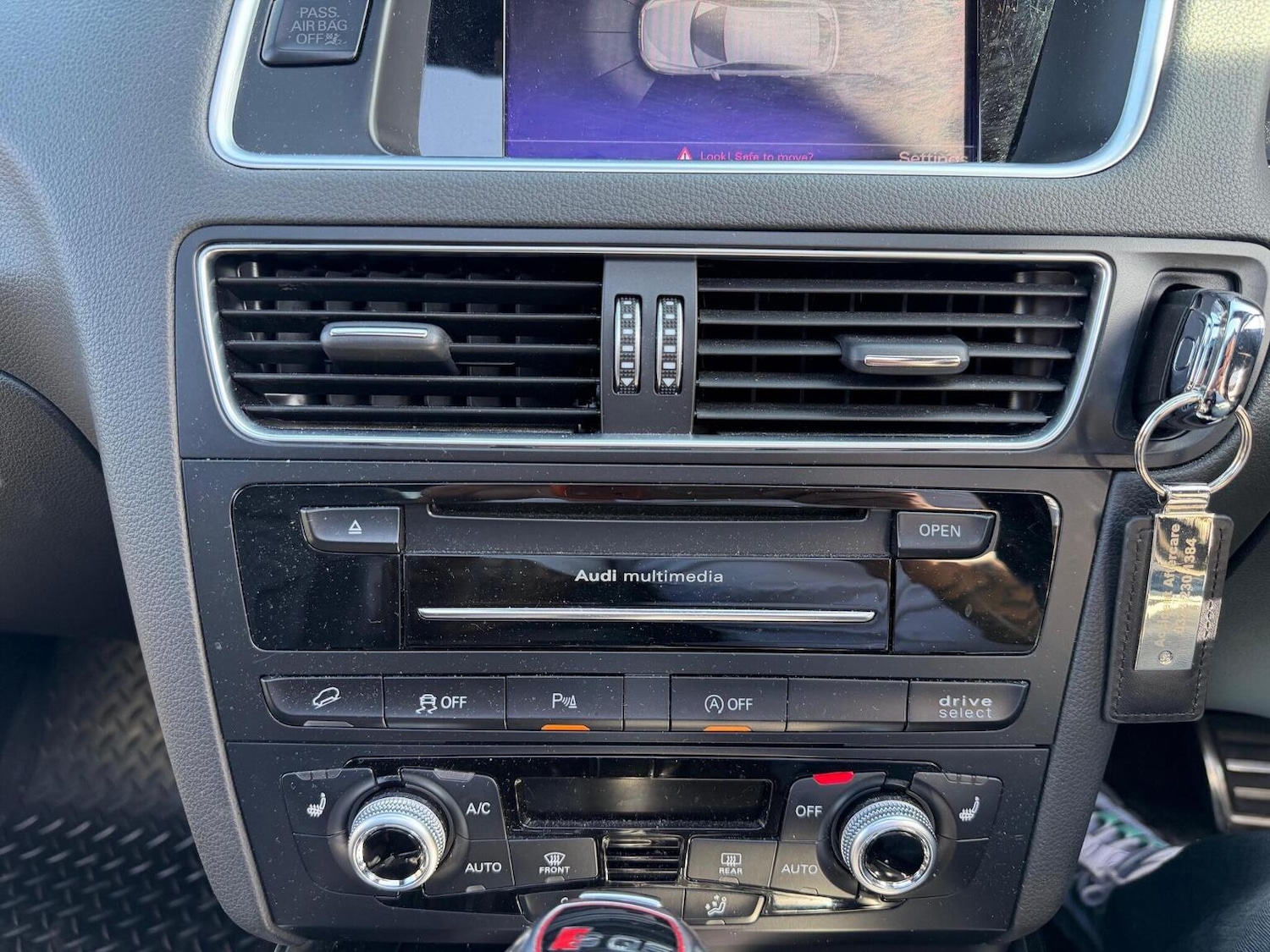 Used Audi Q5 2016 for sale - 78182953: Photo 11