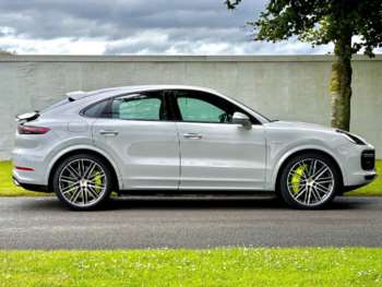 Used Porsche Cayenne 2023 for sale - 74676678: Photo