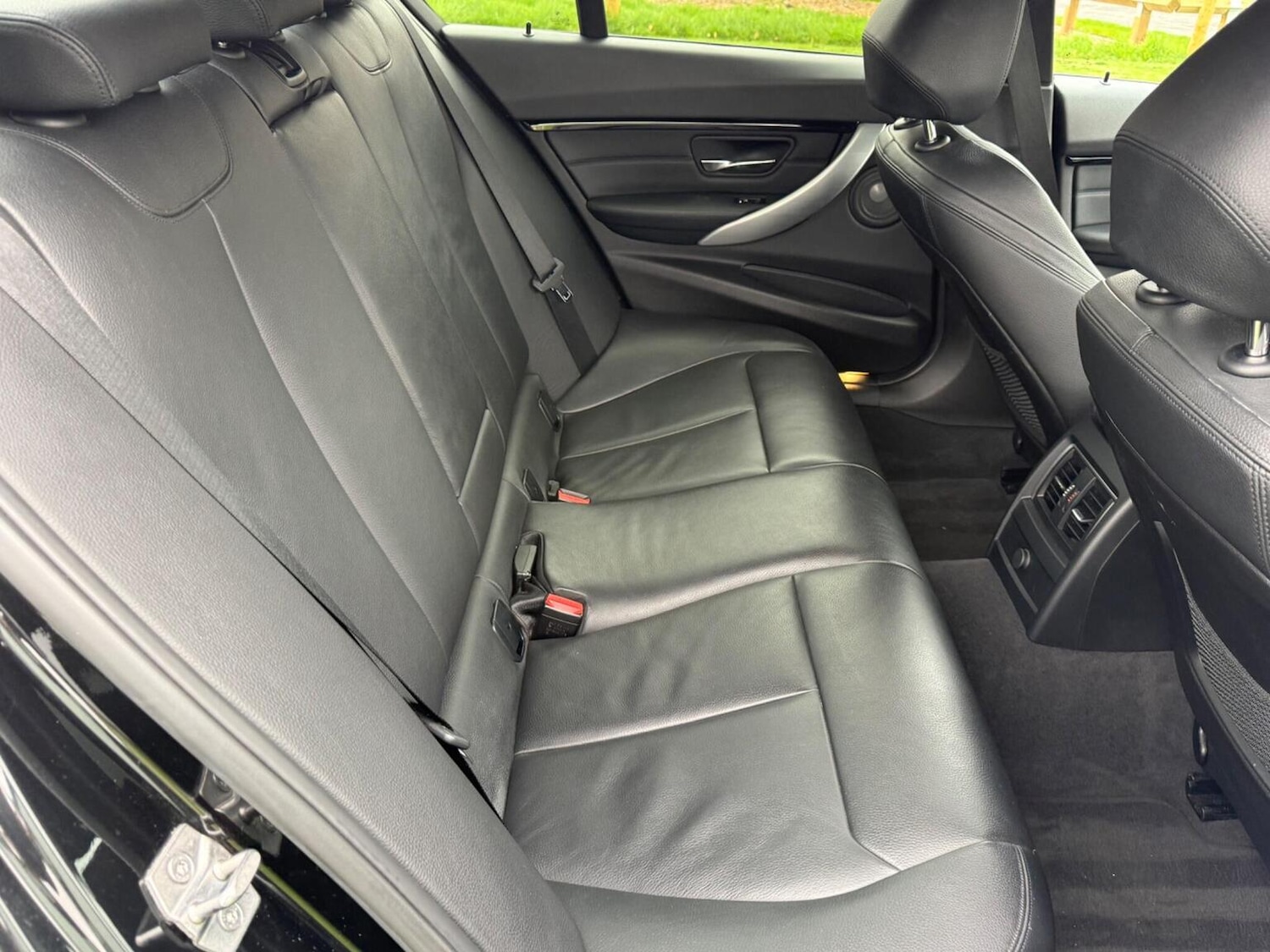 Used BMW 3 Series 2015 for sale - 77891559: Photo 21