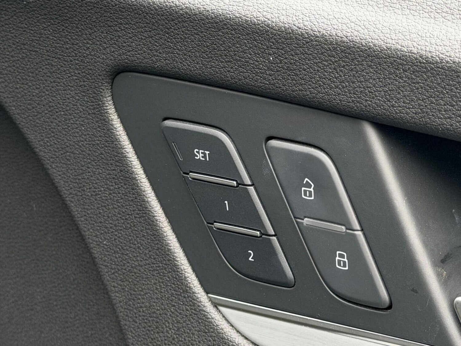 Used Audi Q5 2017 for sale - 77884409: Photo 24