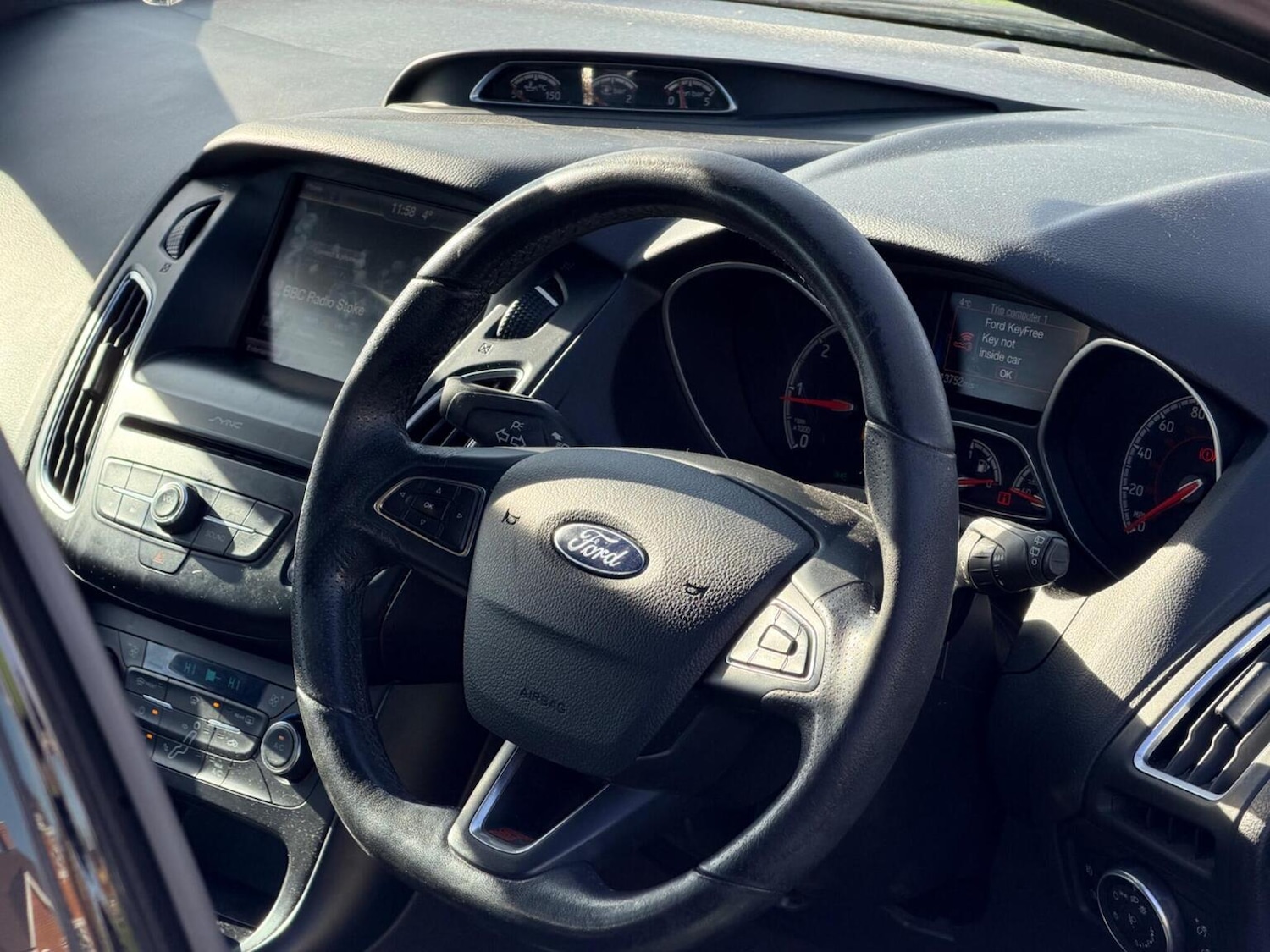 Used Ford Focus 2016 for sale - 77884400: Photo 5