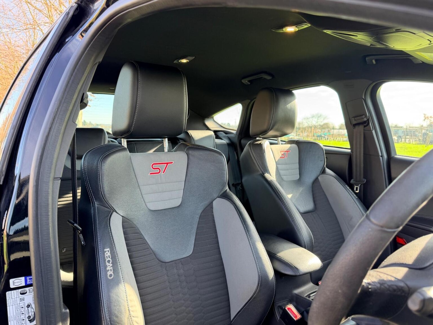 Used Ford Focus 2016 for sale - 77884400: Photo 6