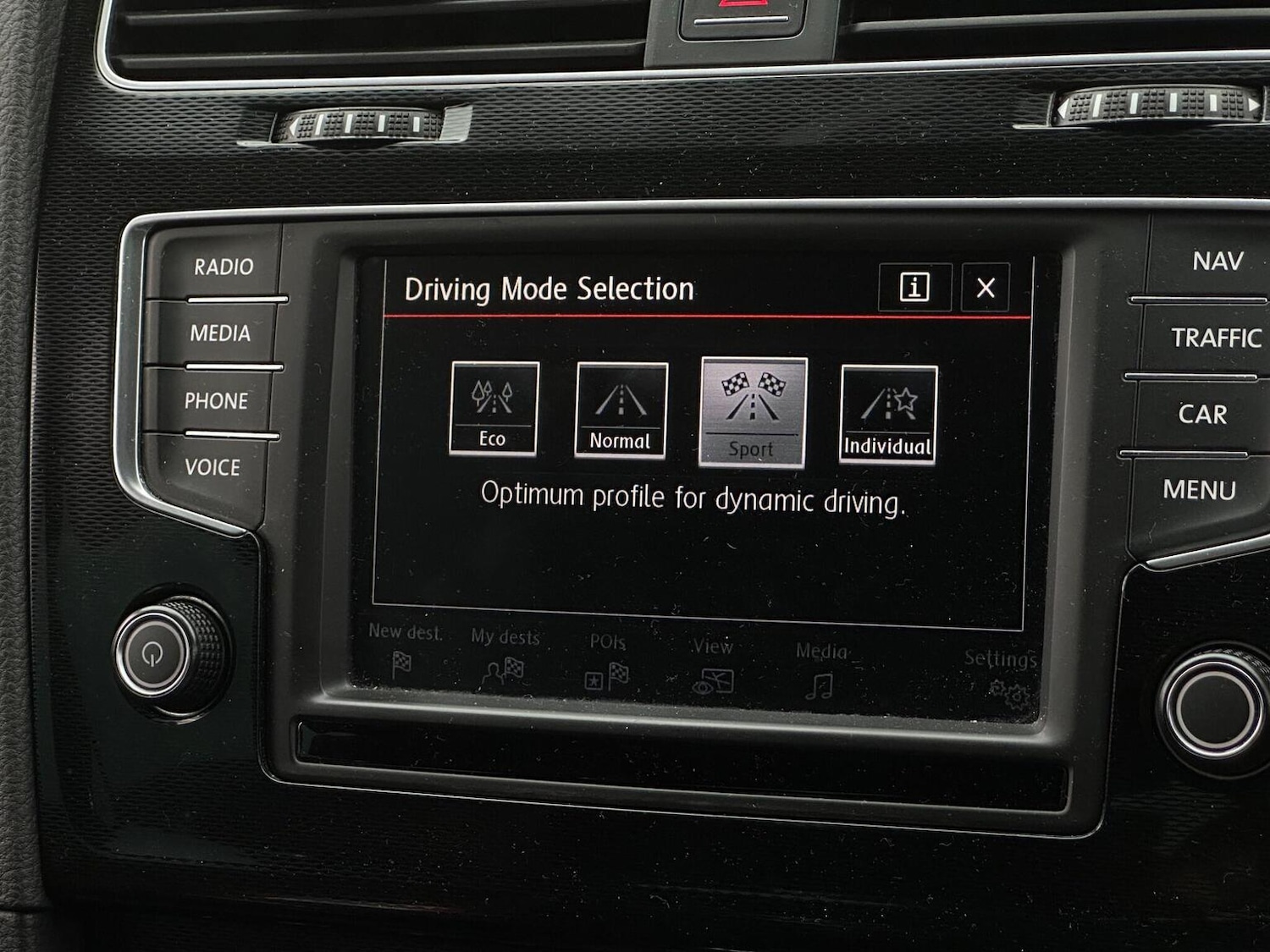 Used Volkswagen Golf 2016 for sale - 77884422: Photo 17