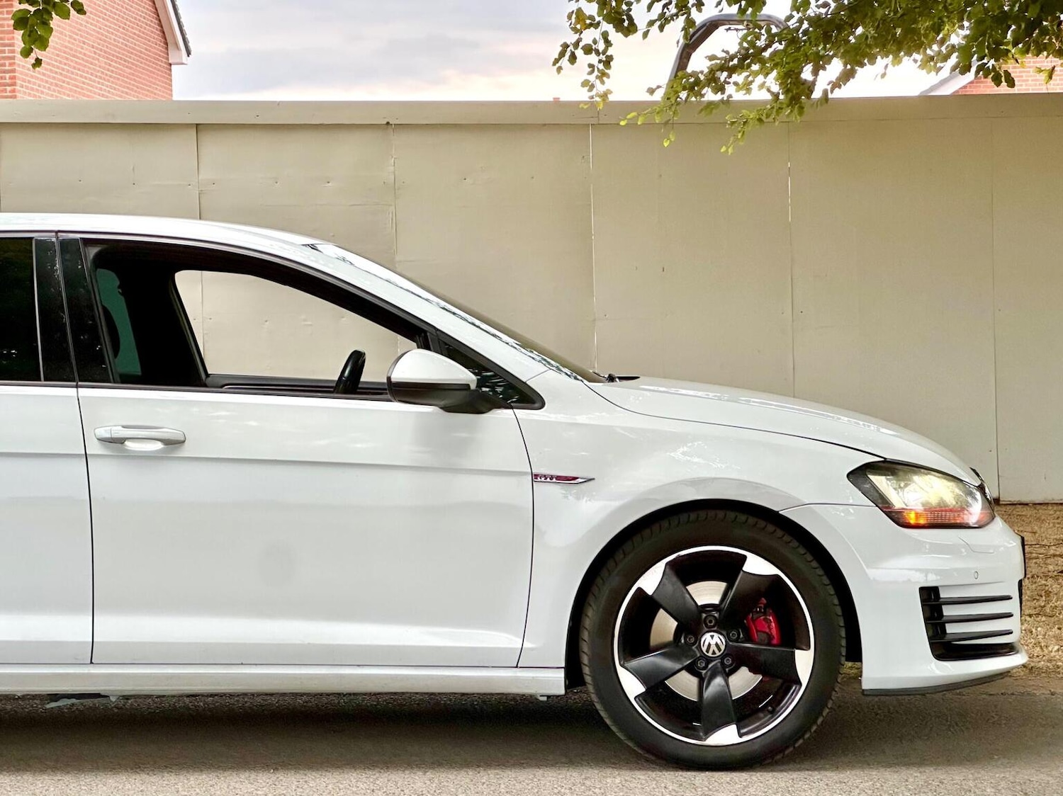 Used Volkswagen Golf 2016 for sale - 77884422: Photo 26