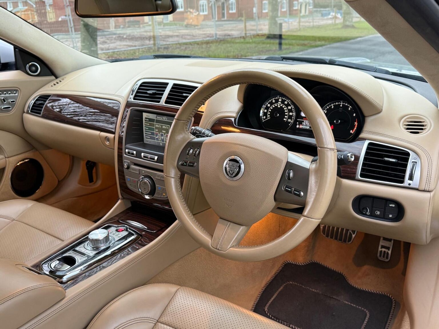 Used Jaguar XK 2011 for sale - 77884423: Photo 22