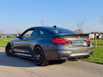 Used BMW M4 2017 for sale - 77884385: Photo
