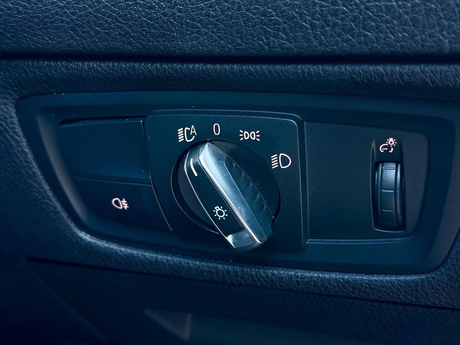 Used Audi Q5 2018 for sale - 77884401: Photo 32