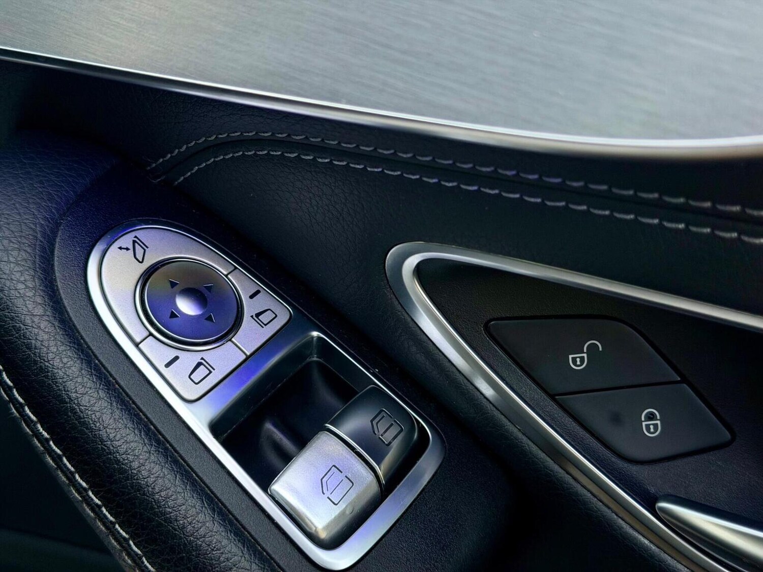 Used Mercedes-Benz C Class 2019 for sale - 78182999: Photo 31