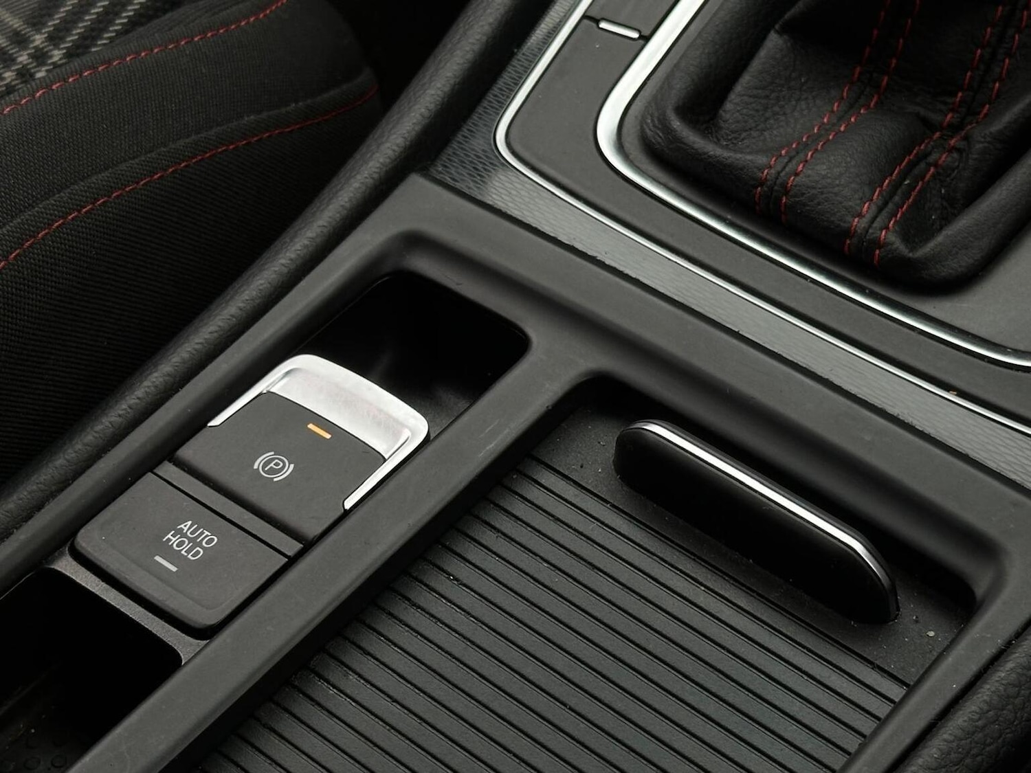 Used Volkswagen Golf 2016 for sale - 77884395: Photo 17