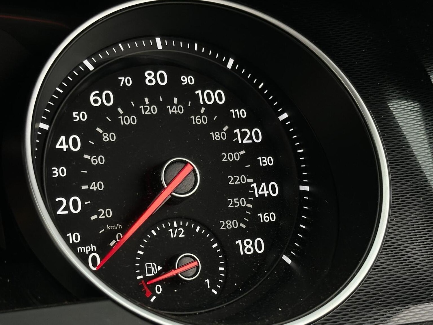 Used Volkswagen Golf 2016 for sale - 77884395: Photo 19