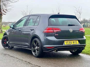 Used Volkswagen Golf 2016 for sale - 77884395: Photo