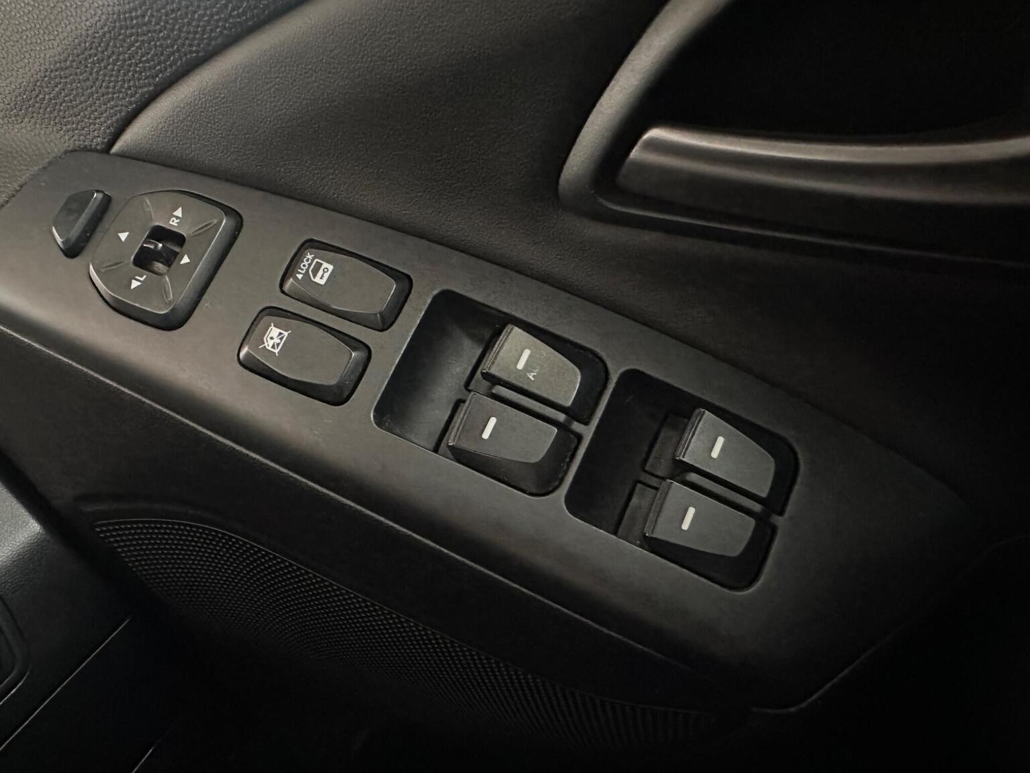 Used Hyundai Ix35 2014 for sale - 77884381: Photo 18