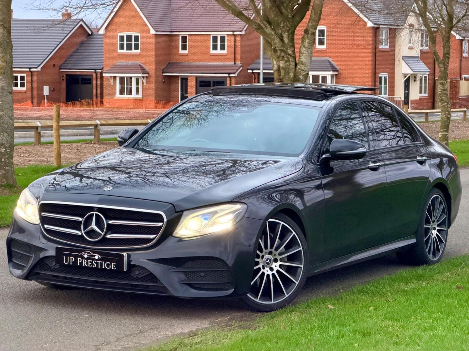 Used Mercedes-Benz E Class 2020 for sale - 77884394: Photo 3