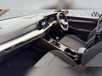 Used Volkswagen Golf 2023 for sale - 76415859: Photo