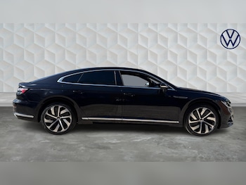 Used Volkswagen Arteon 2021 for sale - 77830642: Photo