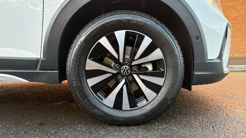 Used Volkswagen Taigo 2025 for sale - 76931224: Photo 5