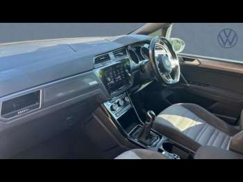 Used Volkswagen Touran 2020 for sale - 75064872: Photo