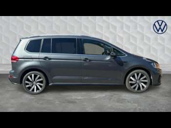 Used Volkswagen Touran 2020 for sale - 75064872: Photo