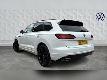Used Volkswagen Touareg 2021 for sale - 78411939: Photo