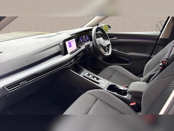 Used Volkswagen Golf 2022 for sale - 76244745: Photo