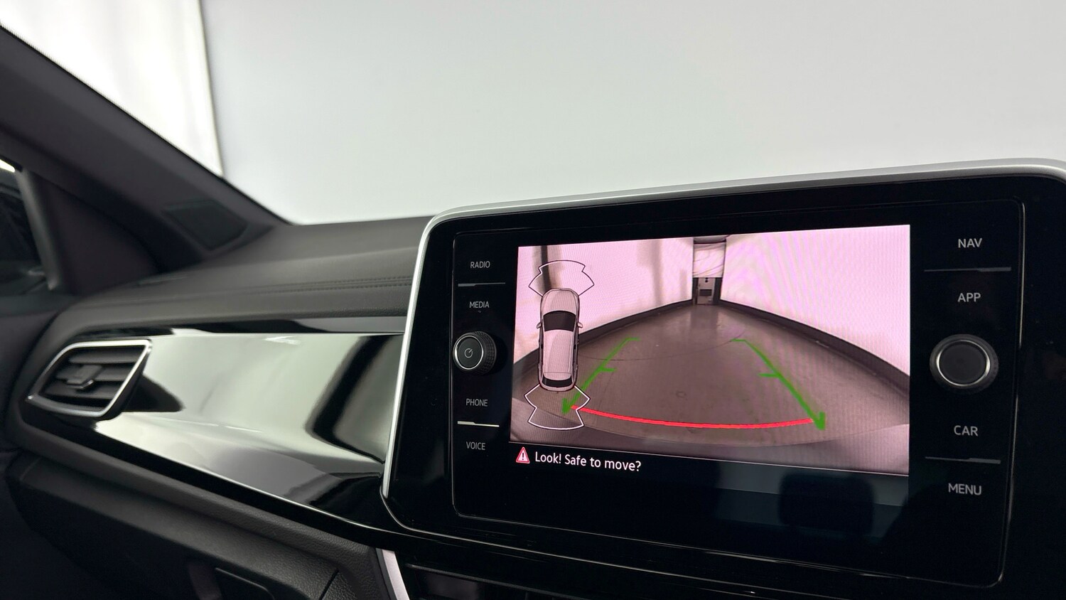 Used Volkswagen T-Roc 2022 for sale - 78155545: Photo 18