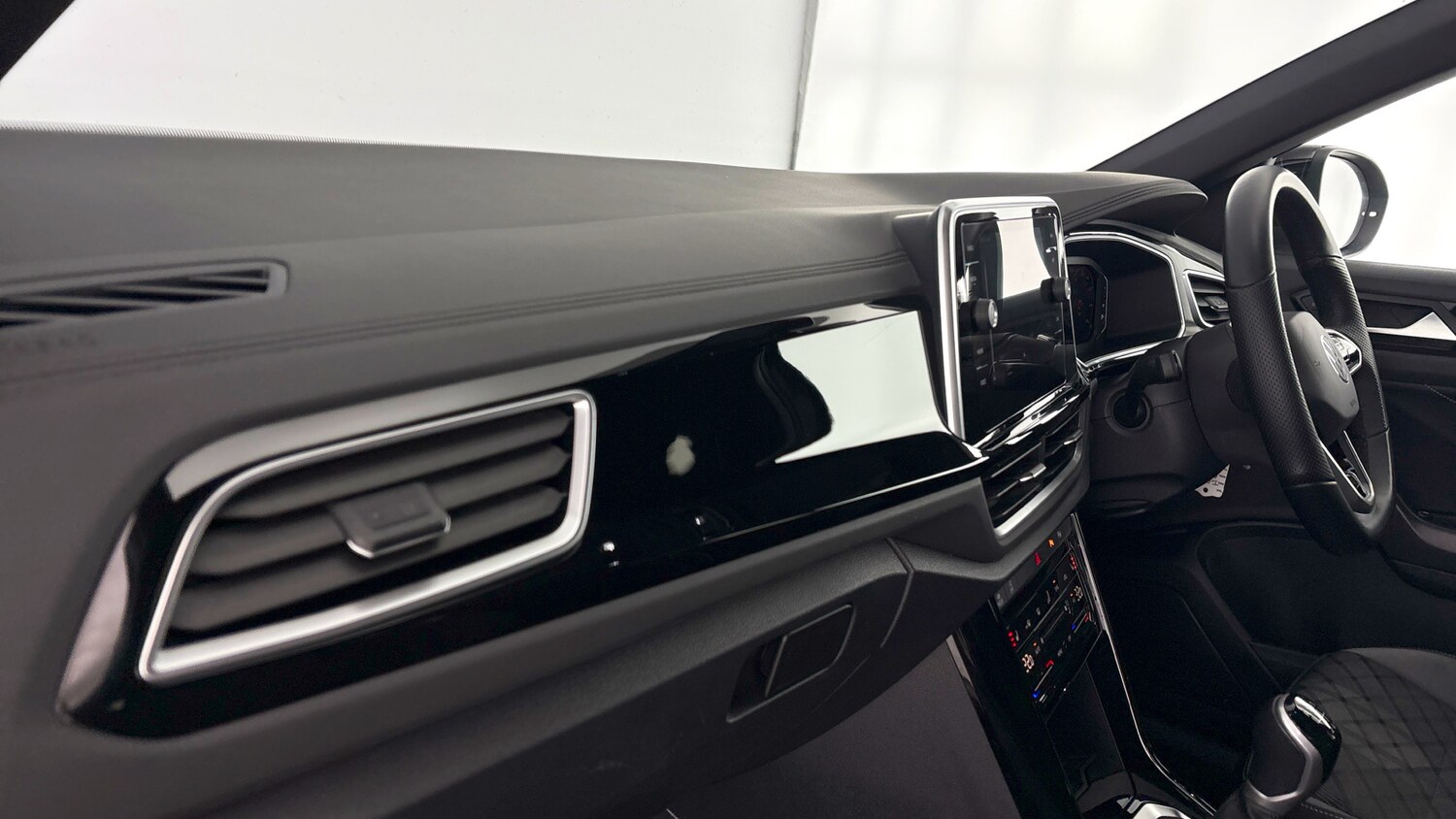 Used Volkswagen T-Roc 2022 for sale - 78155545: Photo 41