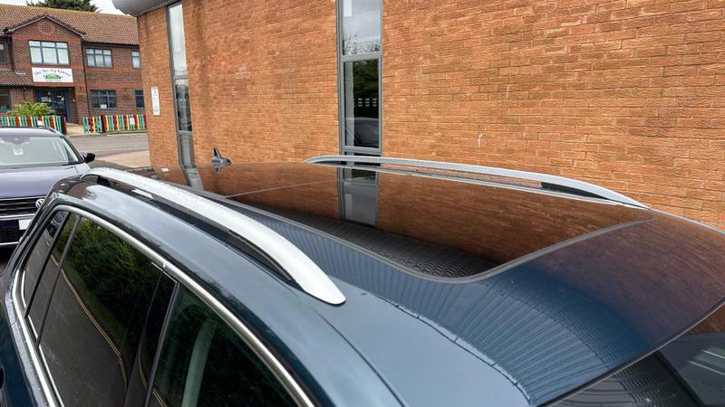 Used Volkswagen Tiguan 2023 for sale - 75922491: Photo 12