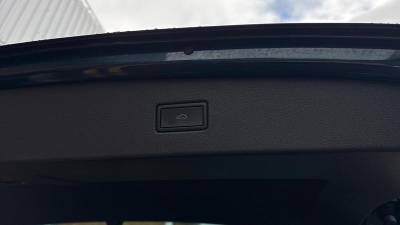 Used Volkswagen Tiguan 2023 for sale - 75922491: Photo 16