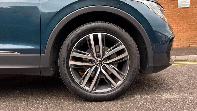 Used Volkswagen Tiguan 2023 for sale - 75922491: Photo 5