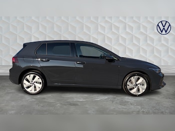 Used Volkswagen Golf 2026 for sale - 77735989: Photo