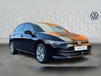 Used Volkswagen Golf 2025 for sale - 77515646: Photo