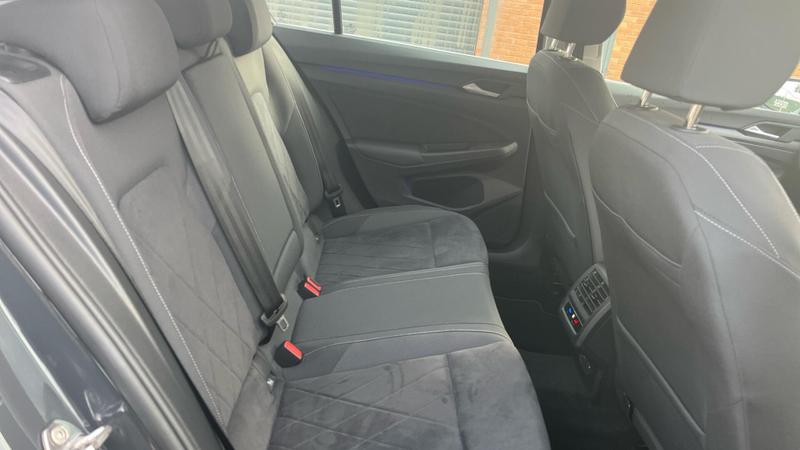 Used Volkswagen Golf 2023 for sale - 76819137: Photo 33