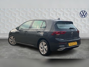Used Volkswagen Golf 2023 for sale - 76819137: Photo
