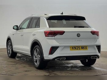 Used Volkswagen T-Roc 2025 for sale - 77176368: Photo