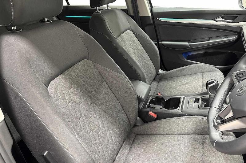 Used Volkswagen Golf 2024 for sale - 77138252: Photo 10