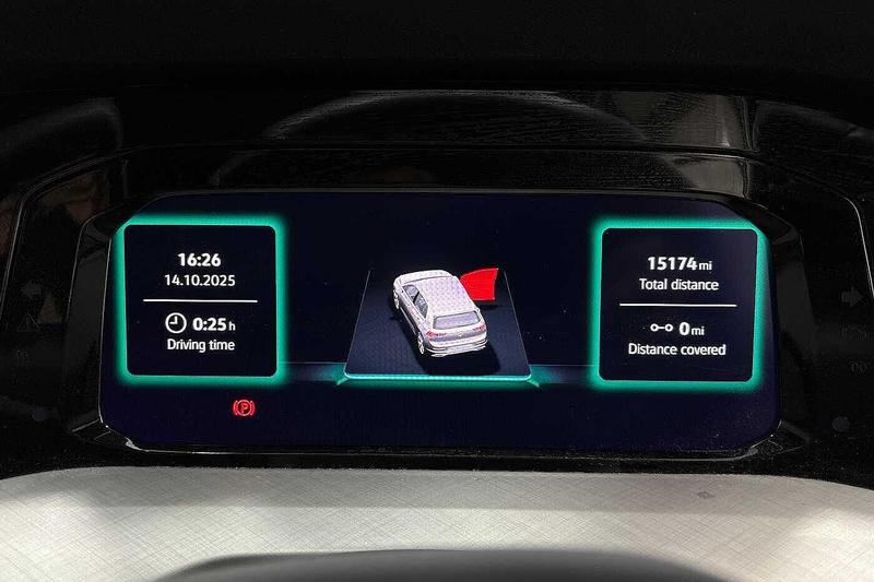 Used Volkswagen Golf 2024 for sale - 77138252: Photo 11