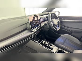 Used Volkswagen Golf 2026 for sale - 79580924: Photo