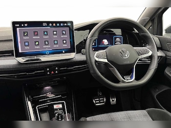 Used Volkswagen Golf 2025 for sale - 77766638: Photo