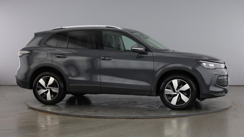 Used Volkswagen Tiguan 2024 for sale - 77417124: Photo 4