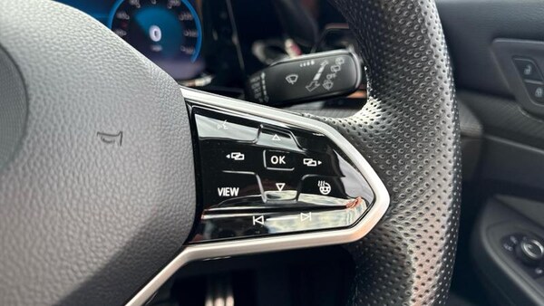 Used Volkswagen Golf 2021 for sale - 76089700: Photo 18