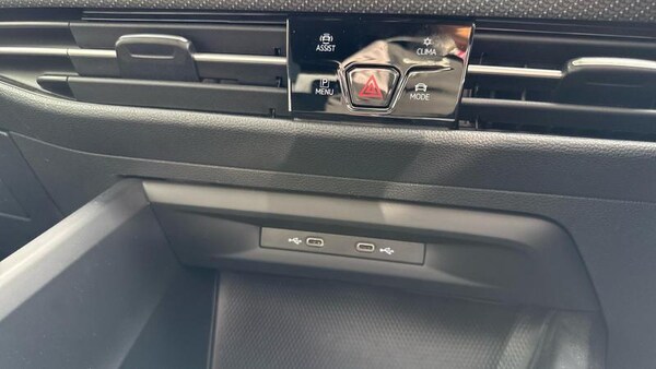 Used Volkswagen Golf 2021 for sale - 76089700: Photo 24