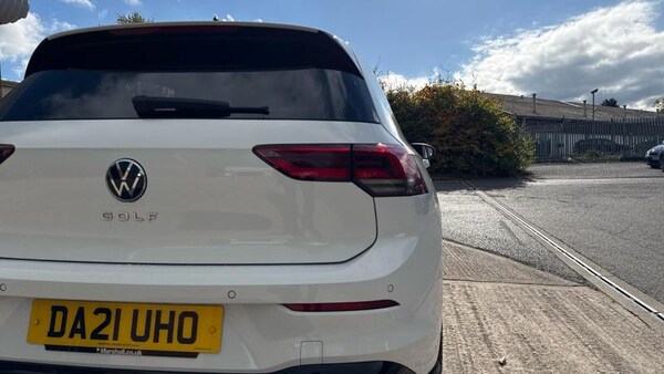 Used Volkswagen Golf 2021 for sale - 76089700: Photo 29