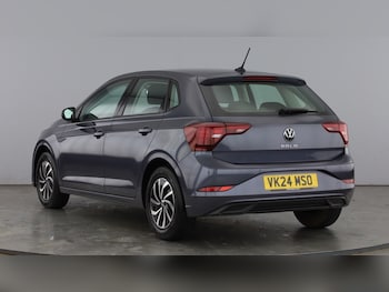 Used Volkswagen Polo 2024 for sale - 77602349: Photo