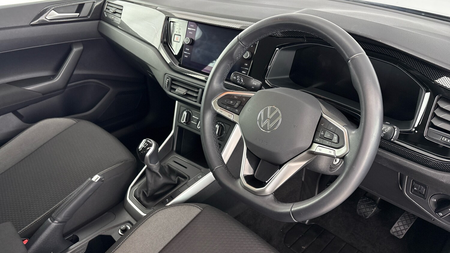 Used Volkswagen Polo 2024 for sale - 77602349: Photo 6