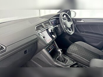 Used Volkswagen Tiguan 2023 for sale - 77138269: Photo